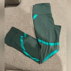 Workout leggings, in good condition. Gently worn.